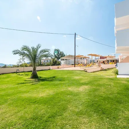 Ξενοδοχείο Dorieas Φαληράκι