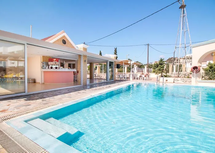 Dorieas 2* Φαληράκι